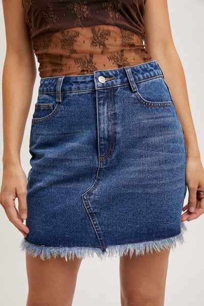 HIGH-WAIST DENIM RAW HEM MINI SKIRT