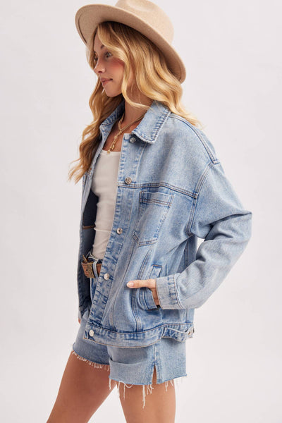 DENIM BUTTON DOWN OVERSIZED JACKET