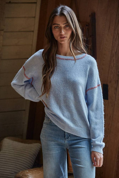W2103 | Knit Sweater With Contrast Stitches Detail