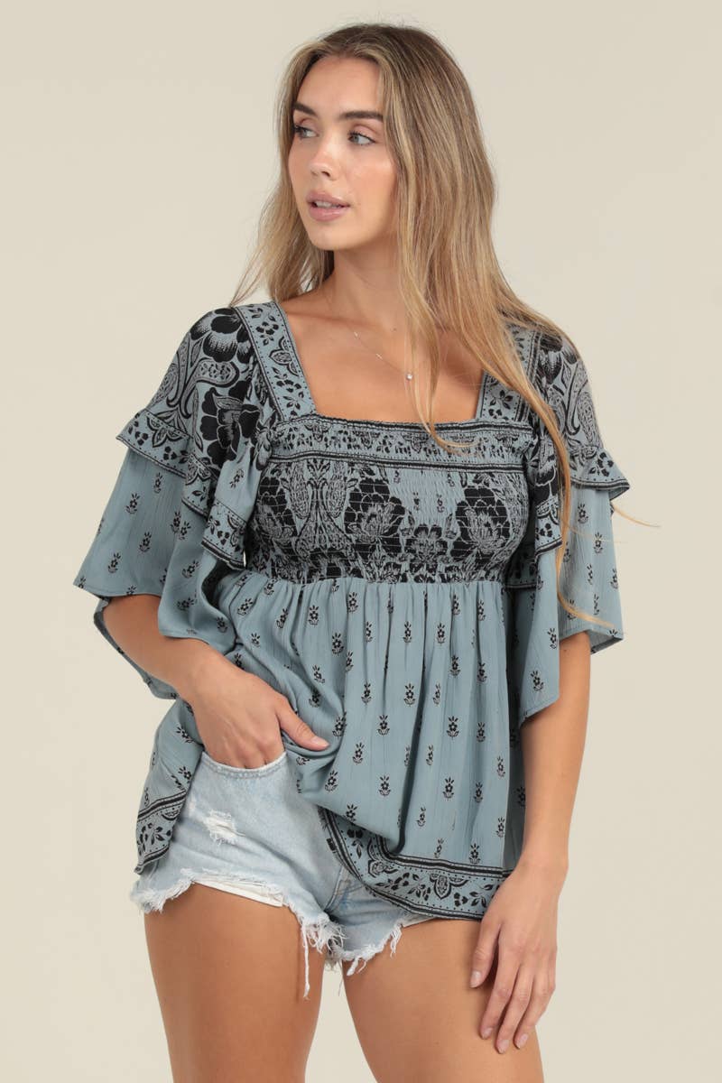 RUFFLE SLEEVES SMOCKED BUST BLOUSE