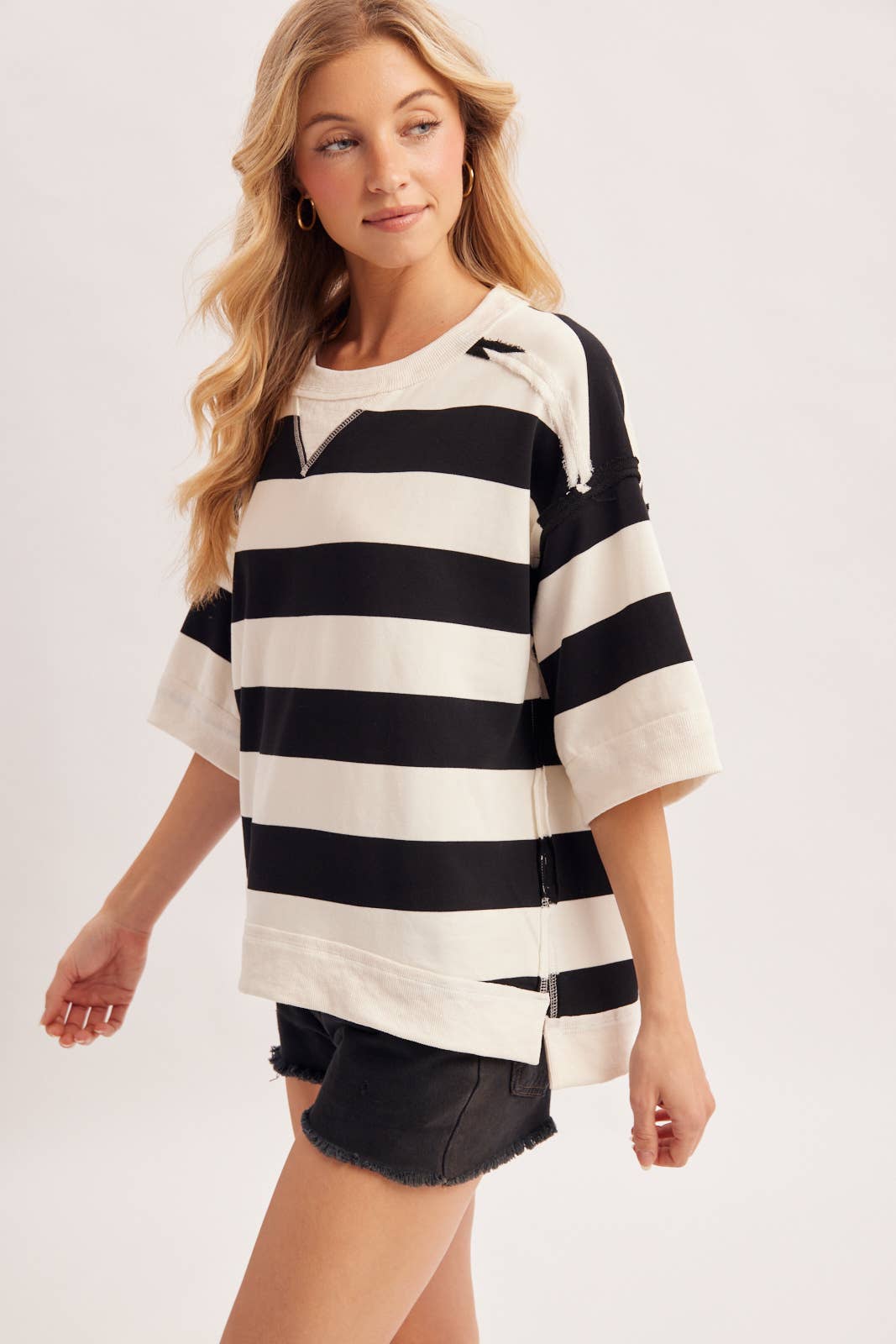 STRIPE OVERSIZED CREW NECK KNIT T-SHIRT TOP