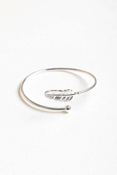 🪶  Minimalistic Feather Bracelet - Silver & Gold Modernity