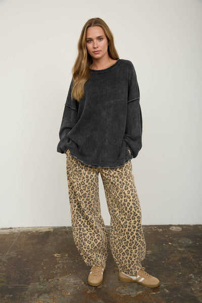 WASHED RAW EDGE CREW NECK DROP SLEEVE SWEATER