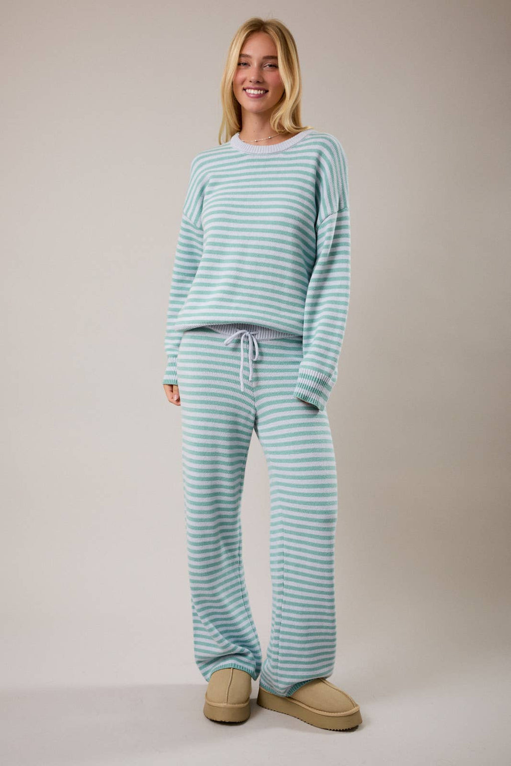 CREW NECK STRIPE SWEATER & WIDE LEG PANTS