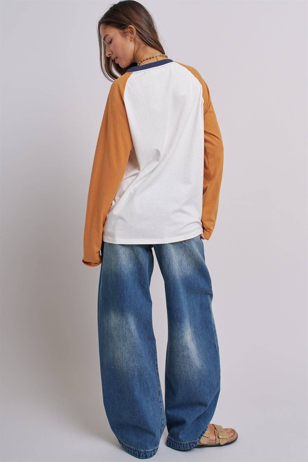 Retro Fade Wide-Leg Barrel Jeans