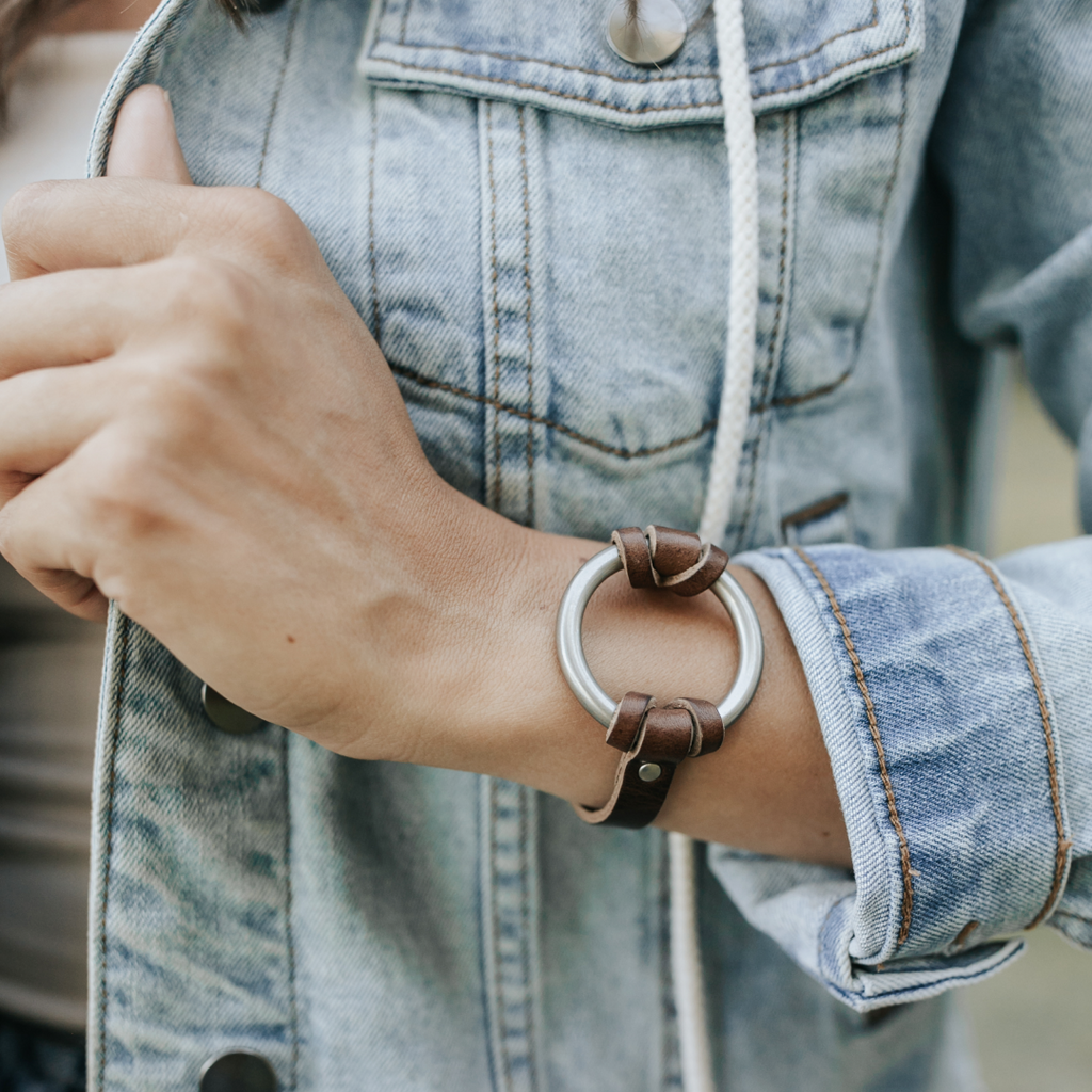 RANGE LTHR Equestrian-Inspired Chinati O-Ring Leather Bracelet