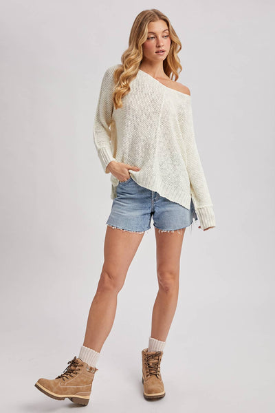 REVERSE SEAM LOOSE FIT SWEATER
