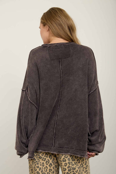 WASHED RAW EDGE CREW NECK DROP SLEEVE SWEATER