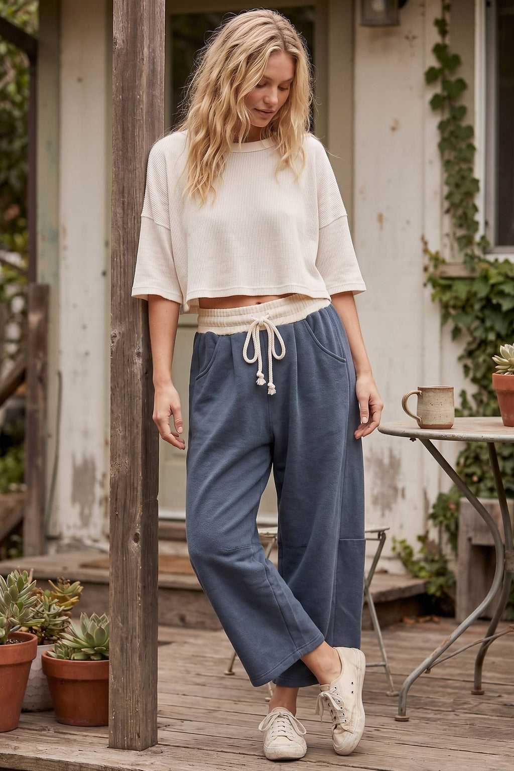 Fleece-Lined Oversized Barrel Leg Drawstring Pants