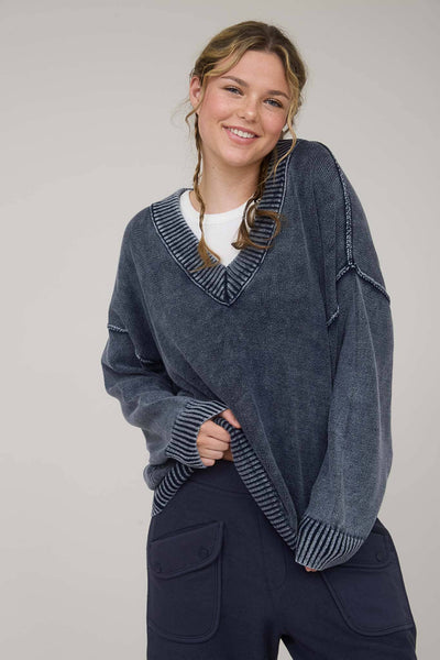 WASHED V NECK LONG SLEEVE OVERSIZED KNIT SWEATER