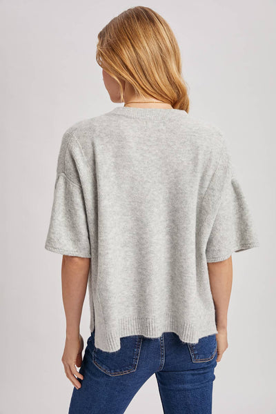 GATHERED SHORT SLEEVE BOXY KNIT SWEATER TOP