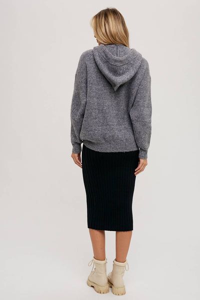 RIBBED KNIT SWEATER HOODIE