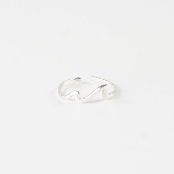 Surfer Girl Double Wave Ring