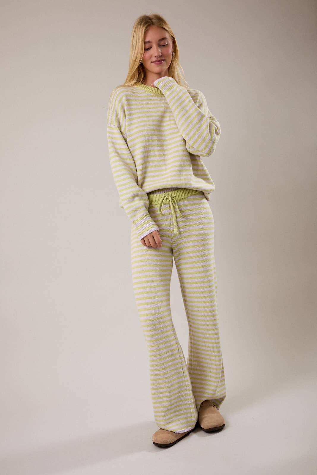 CREW NECK STRIPE SWEATER & WIDE LEG PANTS