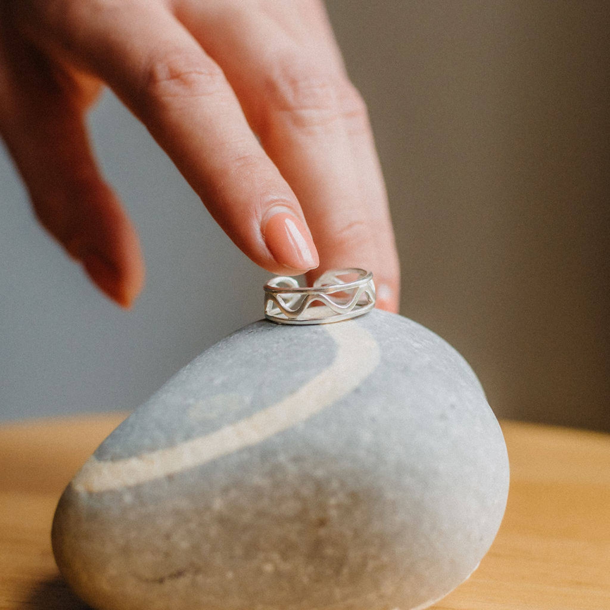 Buyan Wave Adjustable Ring, Silver Thumb Ring