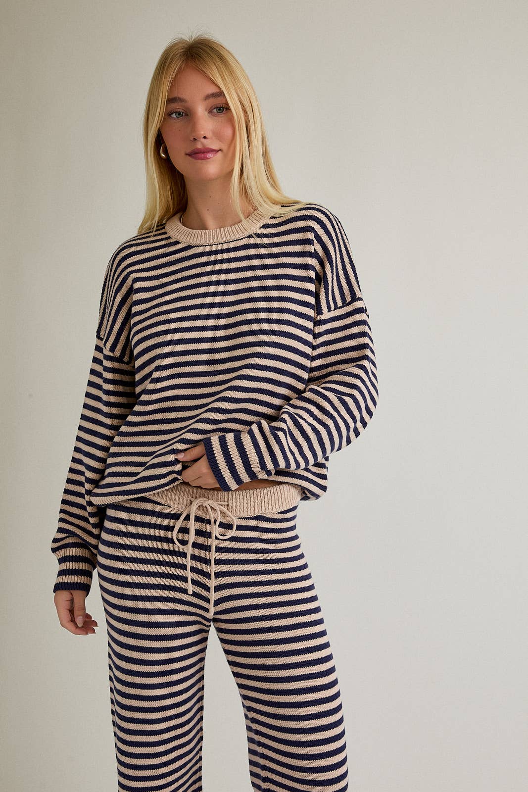 CREW NECK STRIPE SWEATER & WIDE LEG PANTS