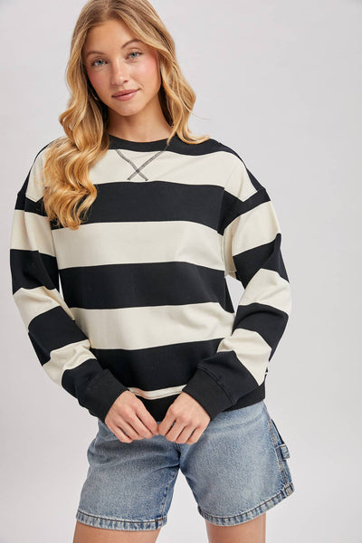 STRIPED BOXY CREW NECK KNIT SWEATSHIRT