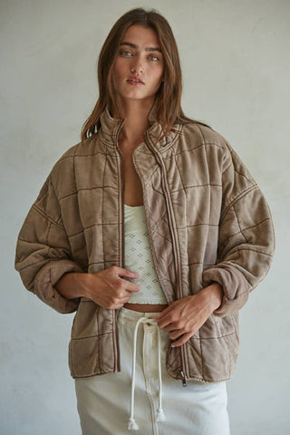 L4369 | Long Sleeve Quilted Knit Mineral Washed Jacket