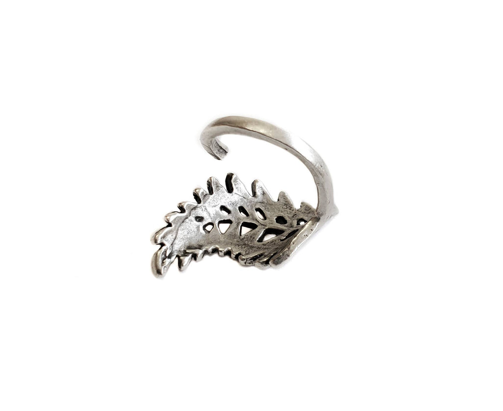 Handmade Leaf Brass Ring In Silver Plated - ZRC-014
