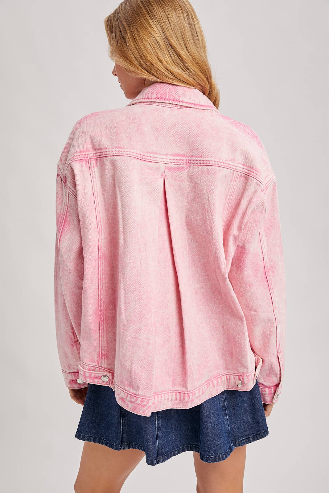 DENIM BUTTON DOWN OVERSIZED JACKET