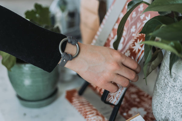 RANGE LTHR Equestrian-Inspired Chinati O-Ring Leather Bracelet