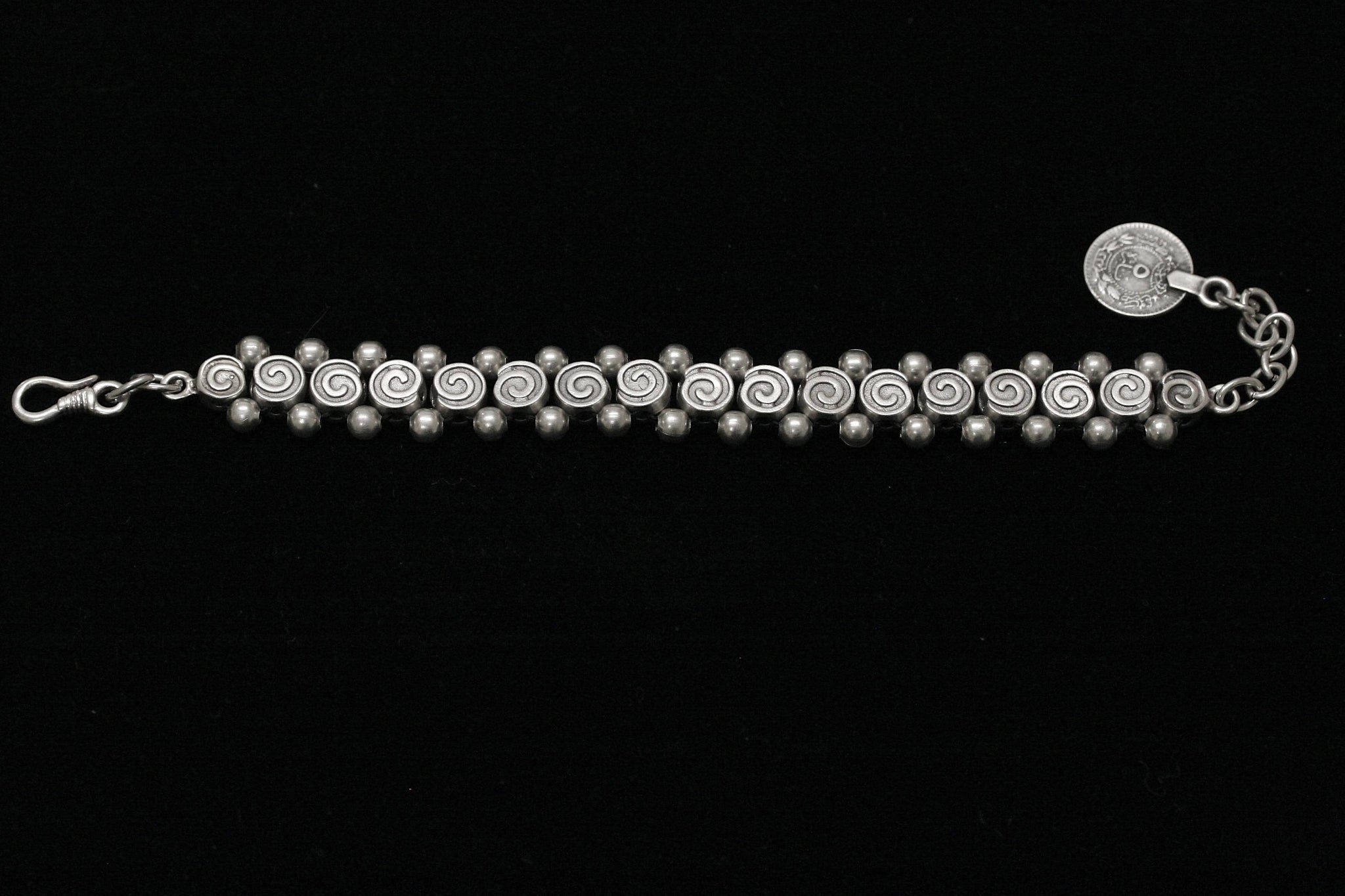 Handmade Pewter Swirl Beaded Bracelet - 3084