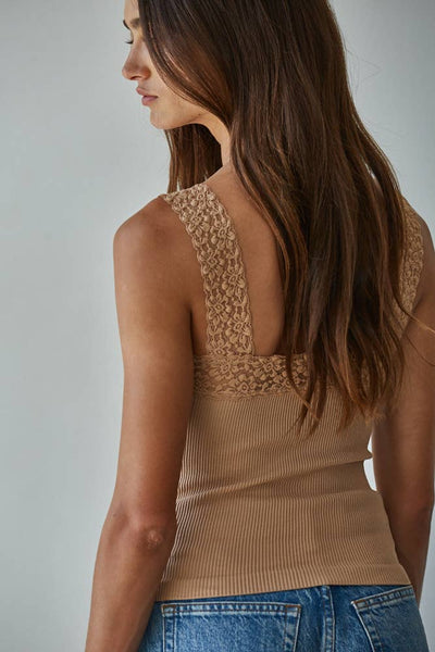 S1217N | Knit Seamless Ribbed Tank Top with Lace Trim