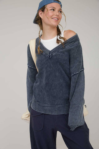 WASHED V NECK LONG SLEEVE OVERSIZED KNIT SWEATER