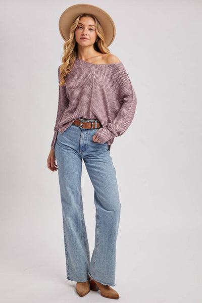 REVERSE SEAM LOOSE FIT SWEATER