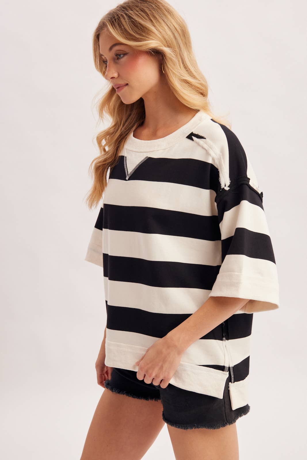 STRIPE OVERSIZED CREW NECK KNIT T-SHIRT TOP
