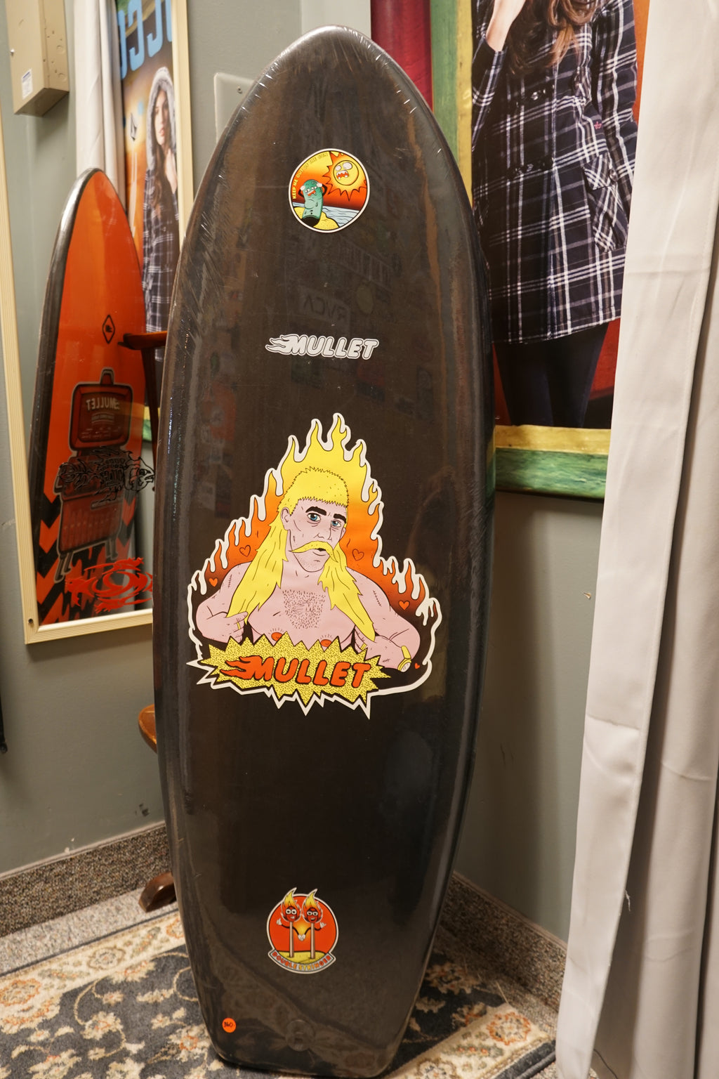 Mullet Nugget 4 8" Black