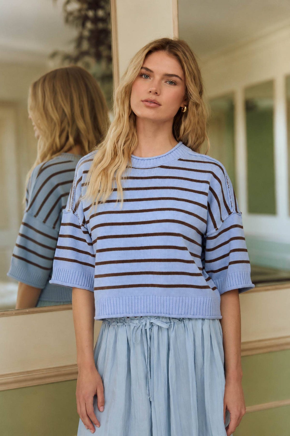 STRIPE RAW EDGE DROP SHOULDER SHORT SLEEVE SWEATER
