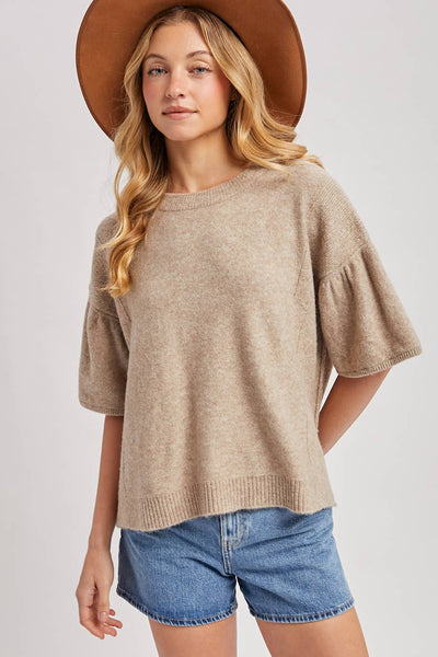 GATHERED SHORT SLEEVE BOXY KNIT SWEATER TOP