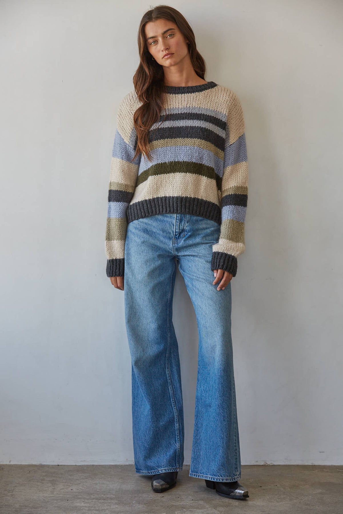 W2547 | Knit Sweater Multi Color Striped Pullover