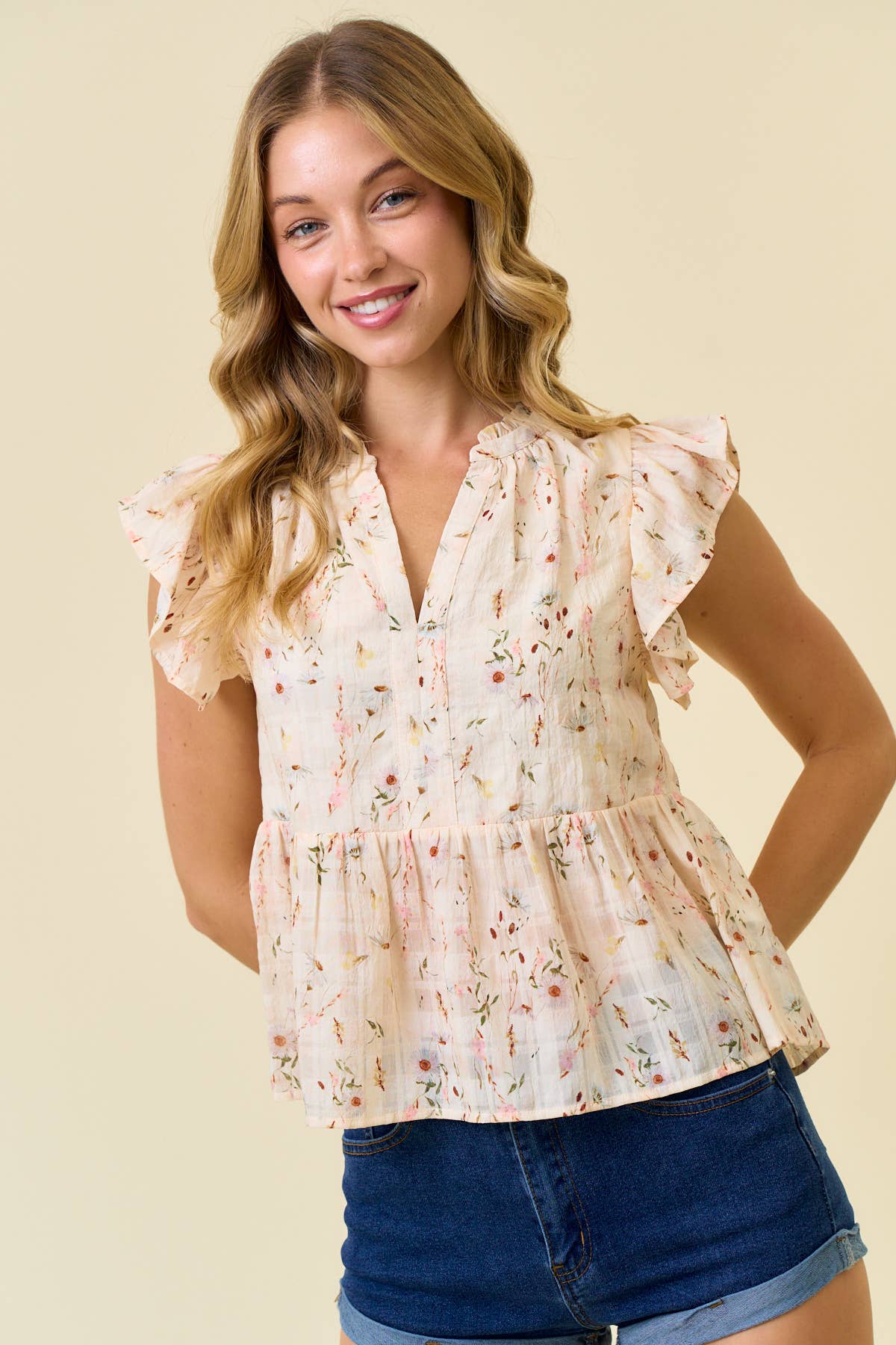 FLORAL PRINTED RUFFLE SLEEVE TOP - 45702T