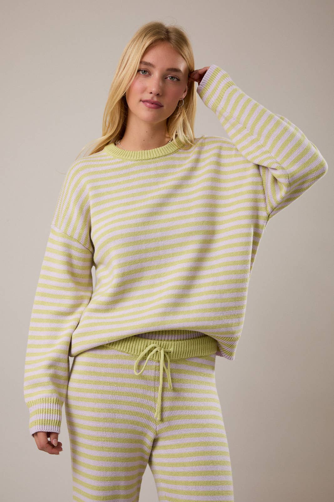 CREW NECK STRIPE SWEATER & WIDE LEG PANTS