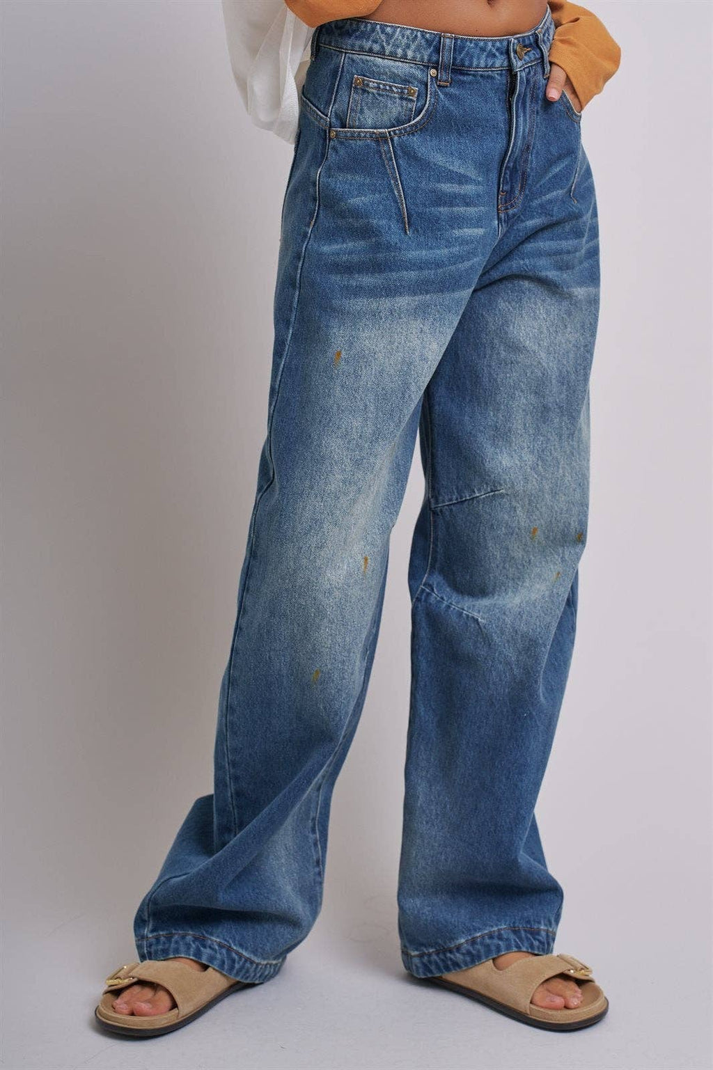 Retro Fade Wide-Leg Barrel Jeans