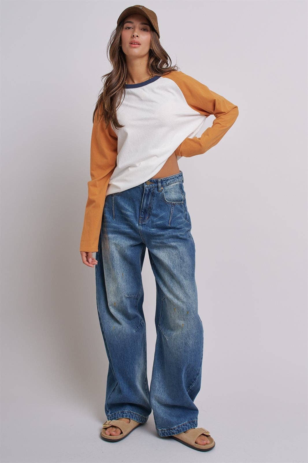 Retro Fade Wide-Leg Barrel Jeans