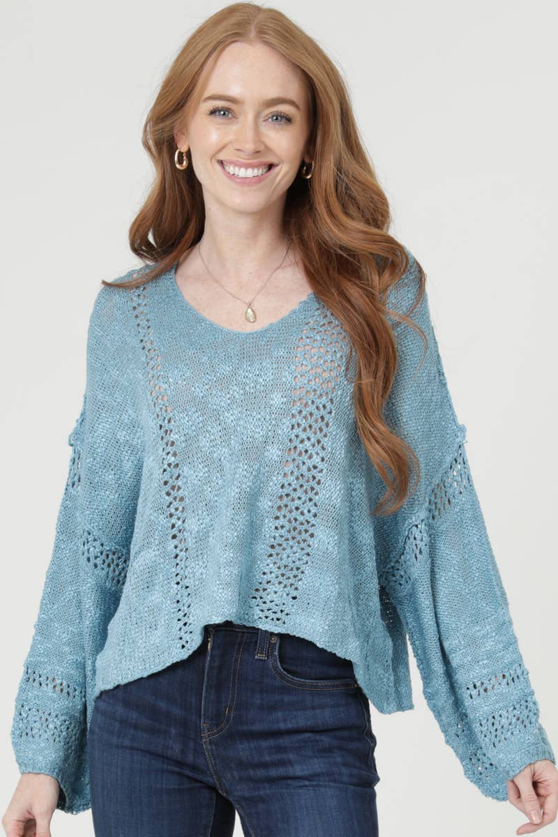 BEACHY LIGHT WEIGHT V NECK CROP PULLOVER SWEATER