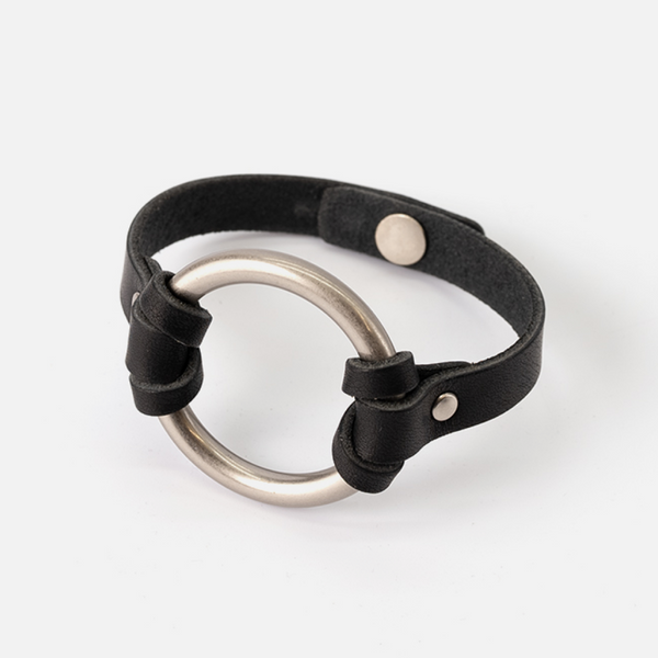 RANGE LTHR Equestrian-Inspired Chinati O-Ring Leather Bracelet