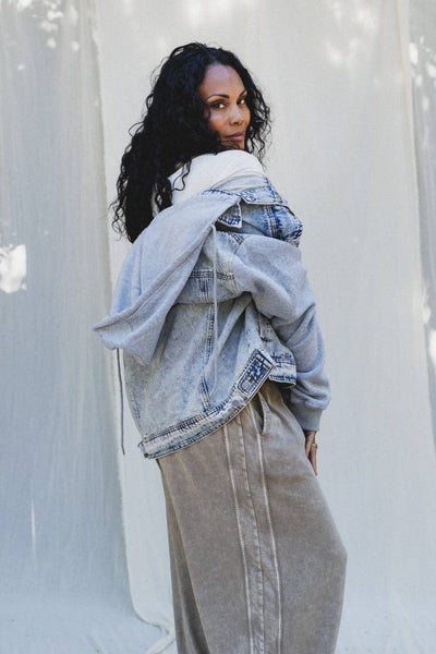 My Boyfriends Denim Jacket - Blue Light Wash