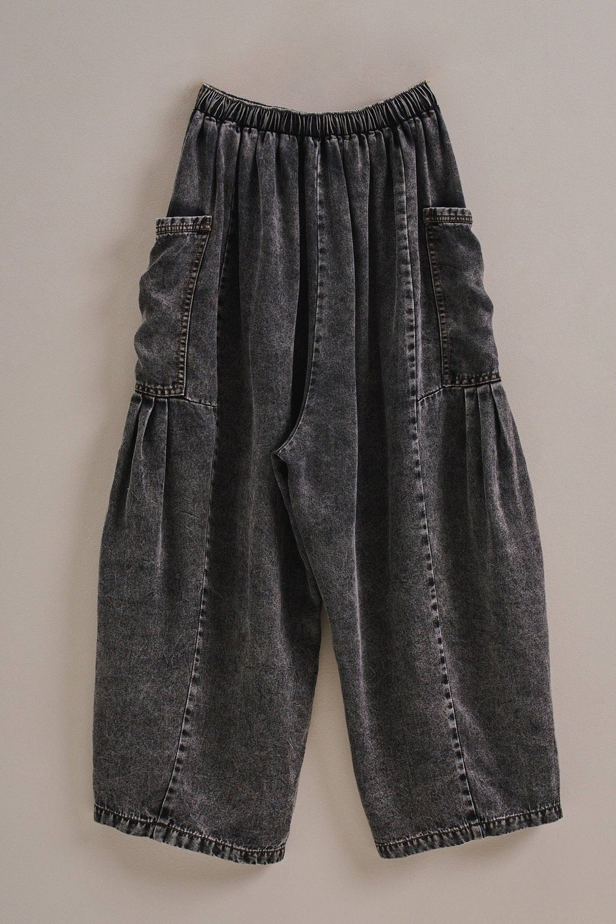 Washed Denim Utility Wide Leg Pants With Cargo Pockets