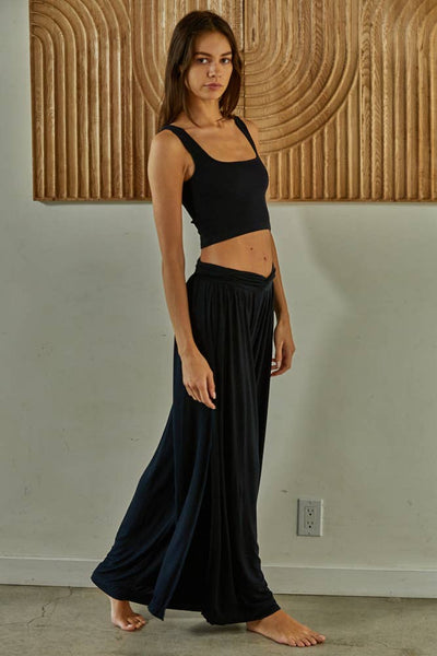 S1052N | High Quality Seamless Sleeveless Square Neck Top