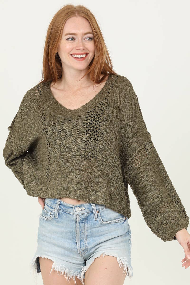 BEACHY LIGHT WEIGHT V NECK CROP PULLOVER SWEATER