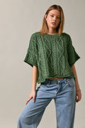 ROUND NECK SHORT SLEEVE KNIT SWEATER TOP