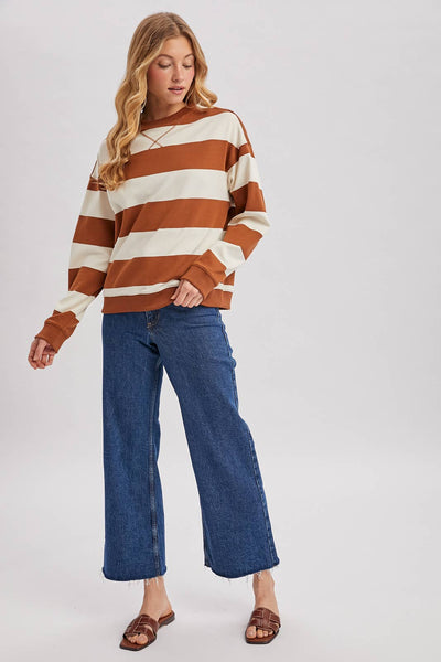 STRIPED BOXY CREW NECK KNIT SWEATSHIRT