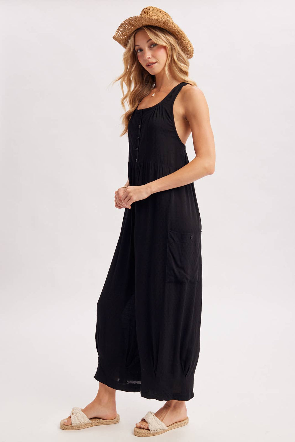 BOHO CROSS-BACK RELAXED SLEEVELESS JUMPSUIT