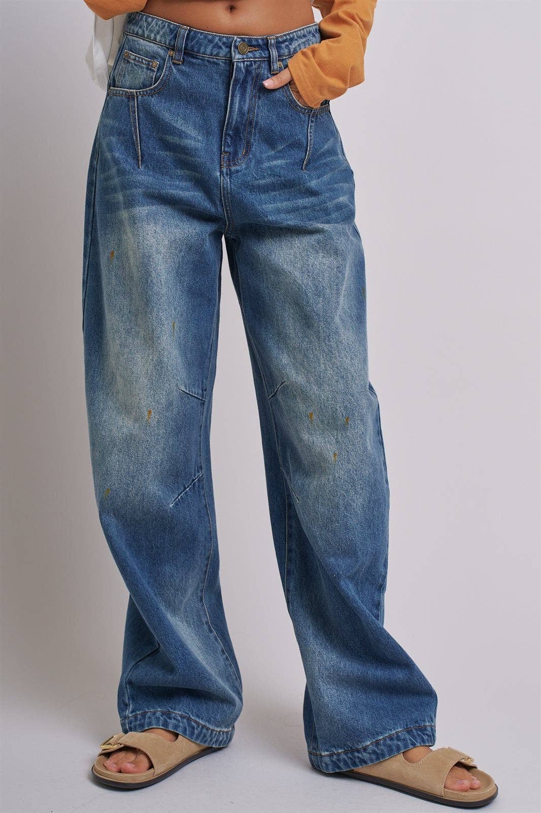 Retro Fade Wide-Leg Barrel Jeans