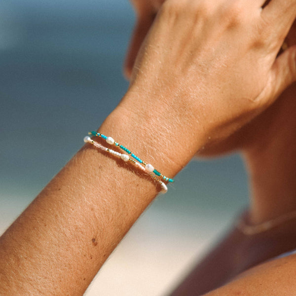 Cinta Beaded Surf Bracelet, Adjustable Dainty Pink Bracelet