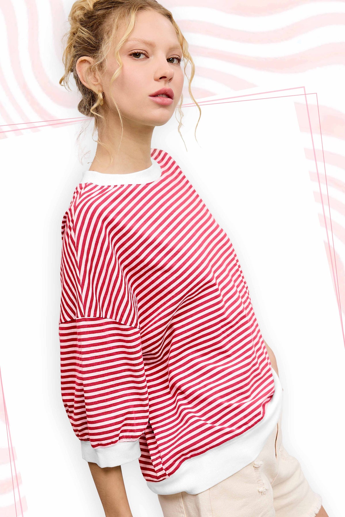 MCT7688-Loose Fit Striped Short Sleeve Crew Neckline Top